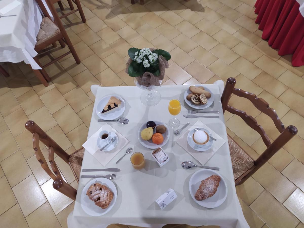 Hotel Baiardo Romagnano Sesia Esterno foto