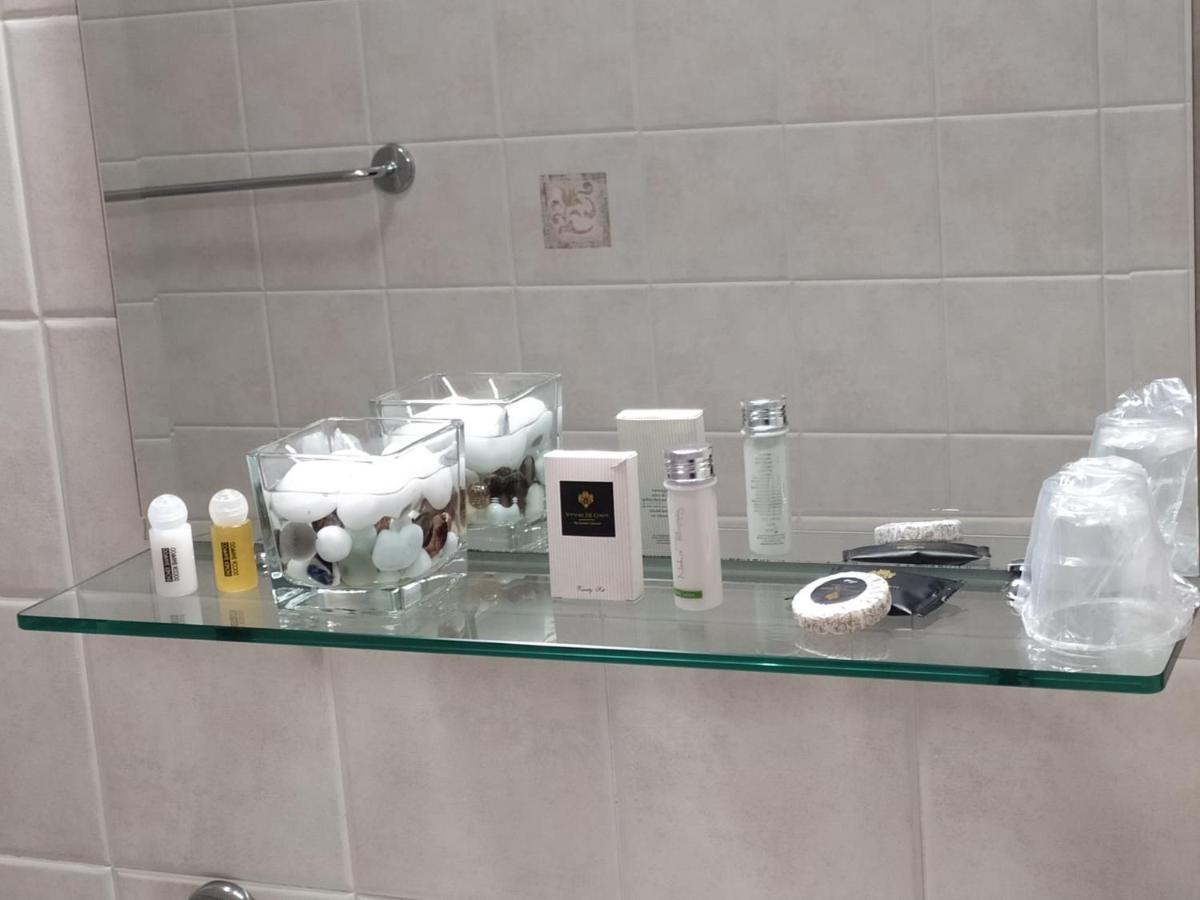 Hotel Baiardo Romagnano Sesia Esterno foto